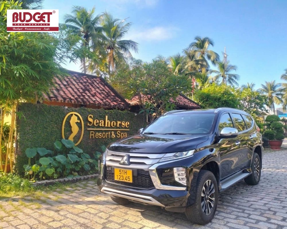 Black-7-seat-SUV-parked-at-Seahorse-Resort-and-Spa