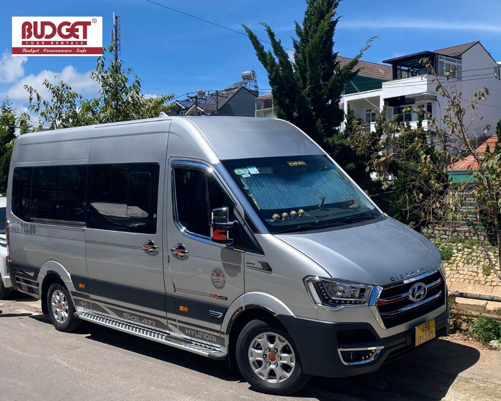 Silver-Hyundai-Solati-16-seat-van