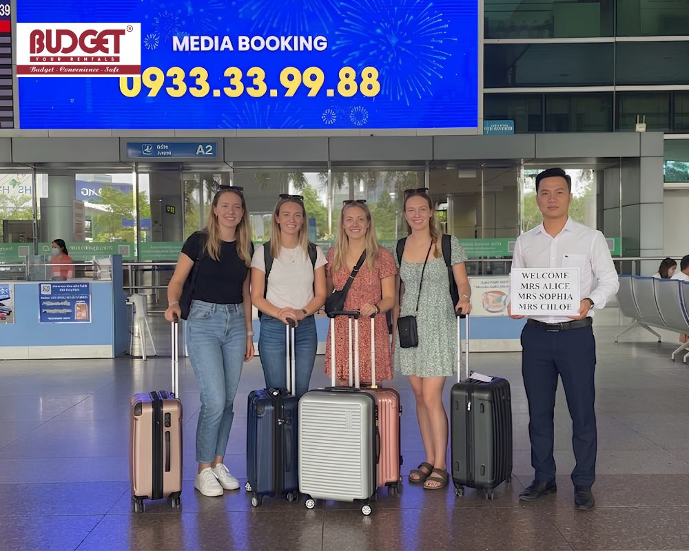 Our-driver-greeted-4-British-tourists-with-a-welcome-sign-at-the-airport-arrival-terminal