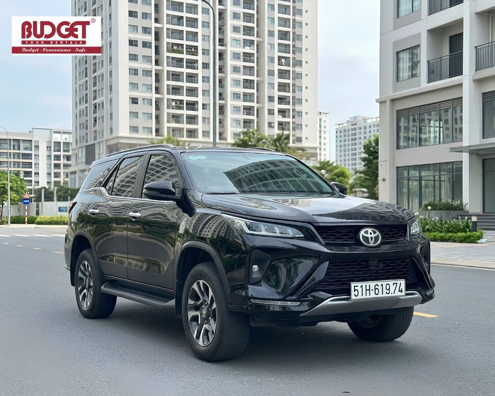 Toyota-Fortuner-Legender
