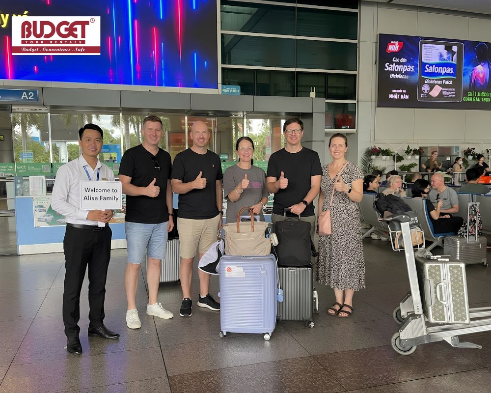 Our-driver-welcomed-the-Alisa-family-with-a-name-sign-outside-Tan-Son-Nhat-Airport