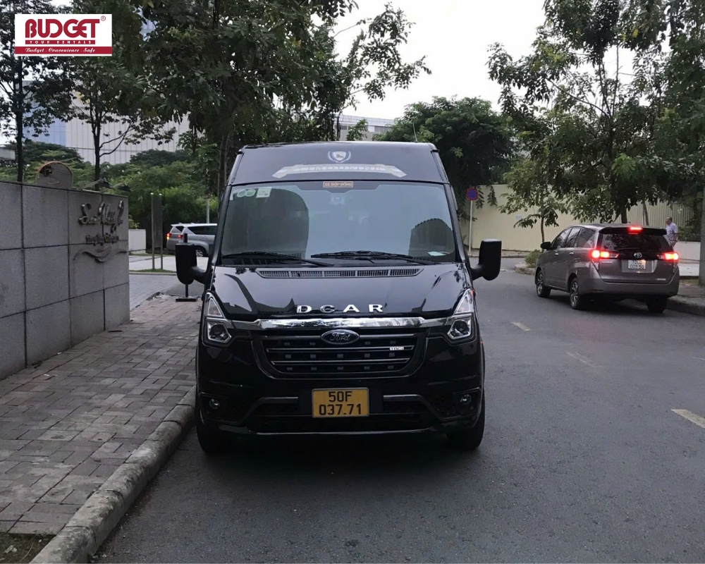 A private DCar Limousine from Vietnam Budget Car Rental arrives at the hotel to pick up travelers for their Mekong Delta tour