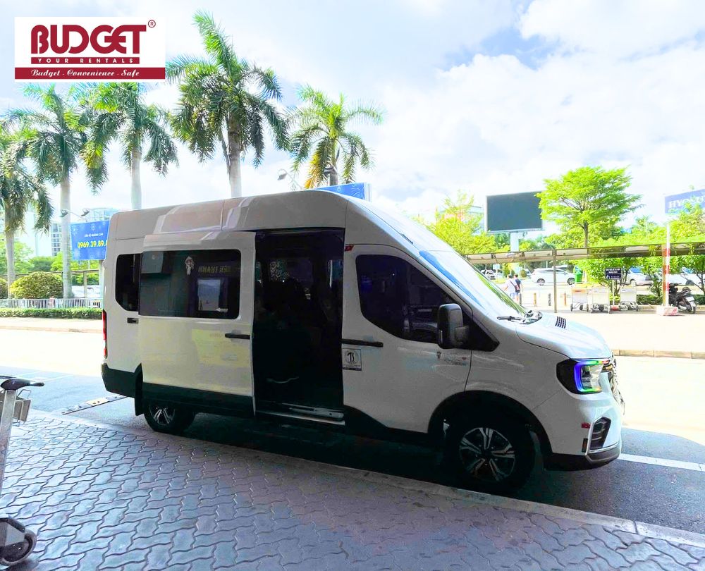 Private-car-transfers-from-Cantho-to-Ho-Chi-Minh-Airport-with-a-van-waiting-to-pick-up-passengers-at-Terminal-2