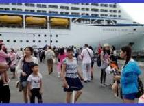 Taxi Chan May Port To Danang