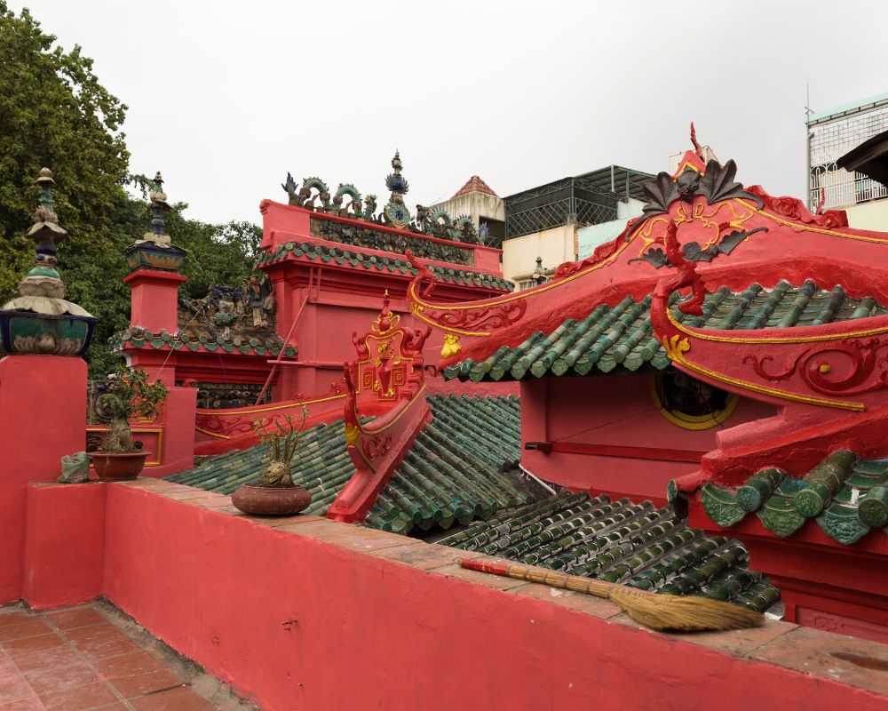 Architecture of Ngoc Hoang pagoda