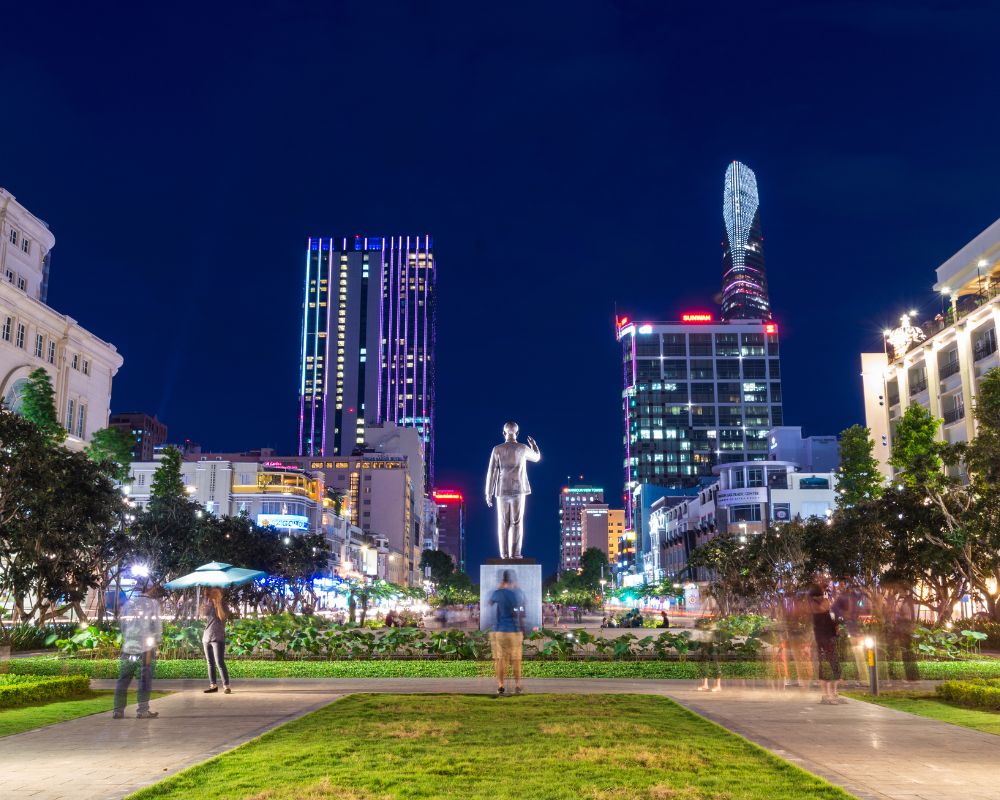 Nguyen Hue walking street on New Year's Eve in HCM