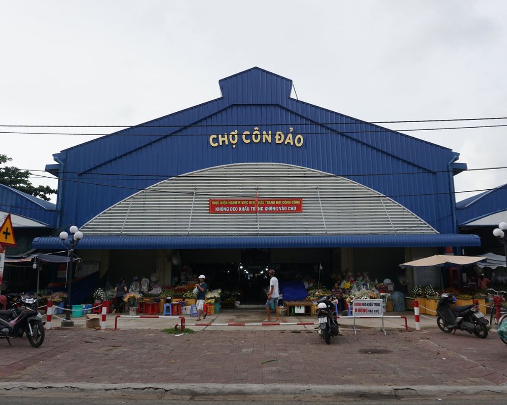Con-Dao-Market