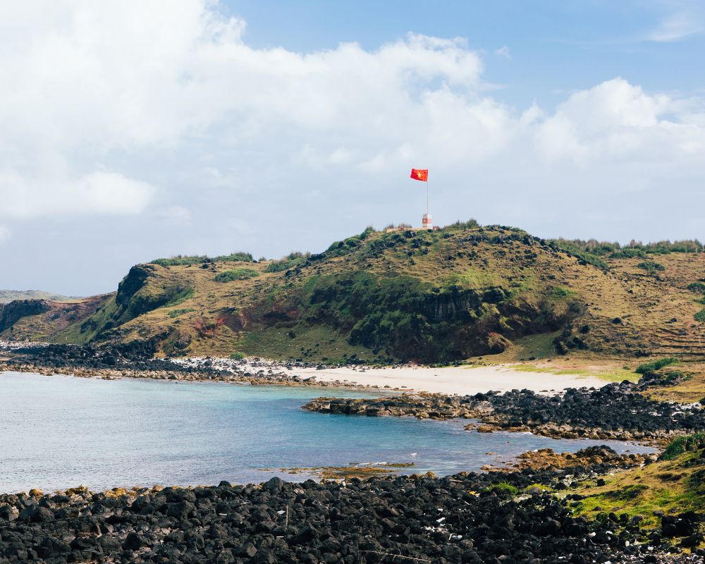 Flagstaff-at-Phu-Quy-island