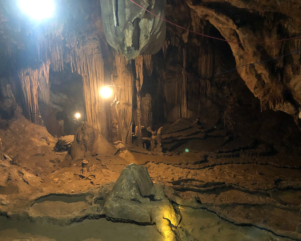 Ngu-Dong-Ban-On-Caves