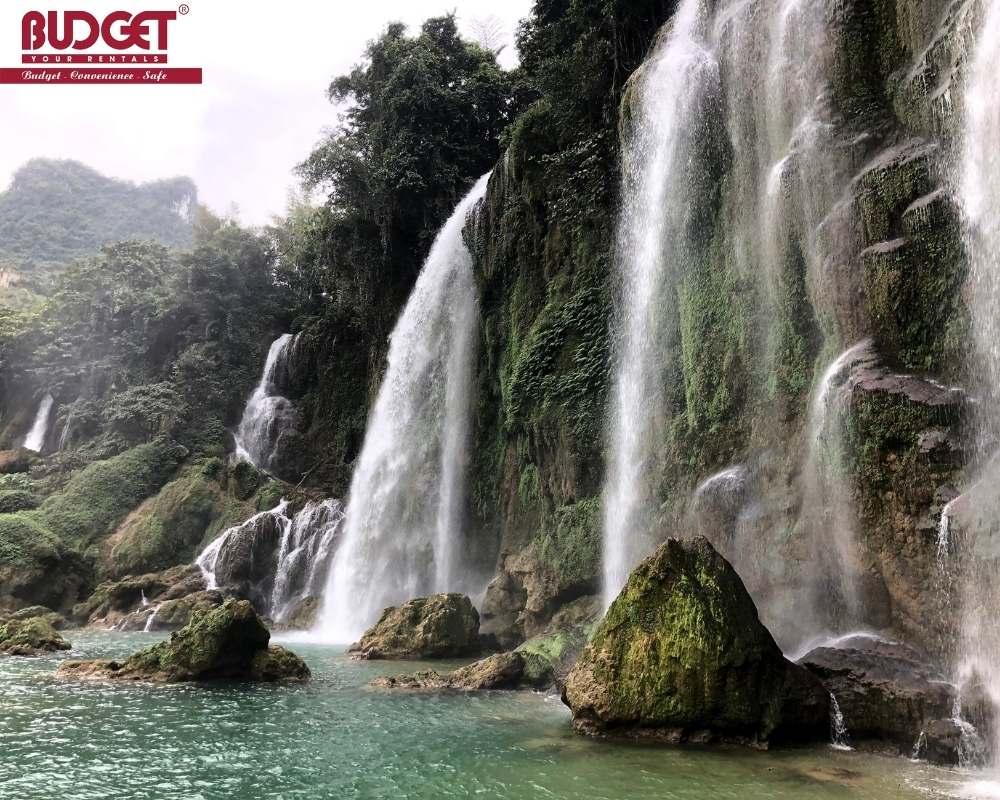 Khuoi-Nhi-Waterfall-in-Tuyen-Quang