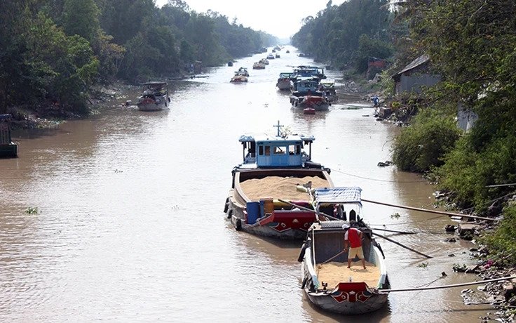 Lesser-known Stories about the Vinh Te Canal Excavation Process