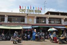 Tinh Bien Market - A Place to Buy Everything in An Giang