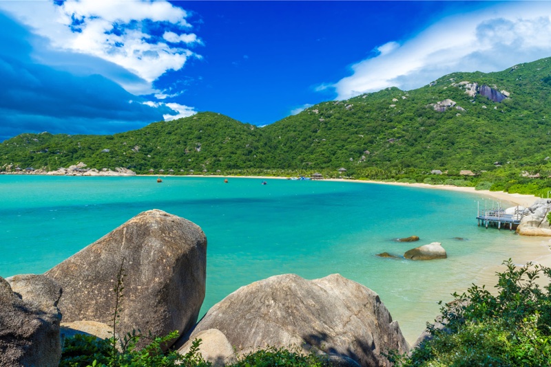 Why Do We Want To Go To Nha Trang Beach?