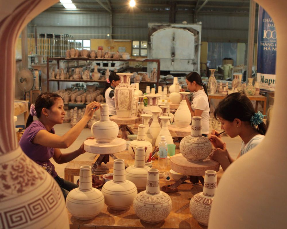 Bat Trang Pottery Village Festival