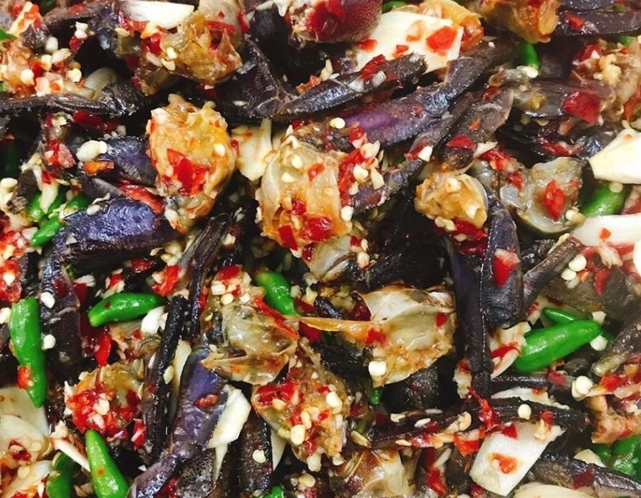 Stir-fried Sesarmid Crab with Tamarind Sauce