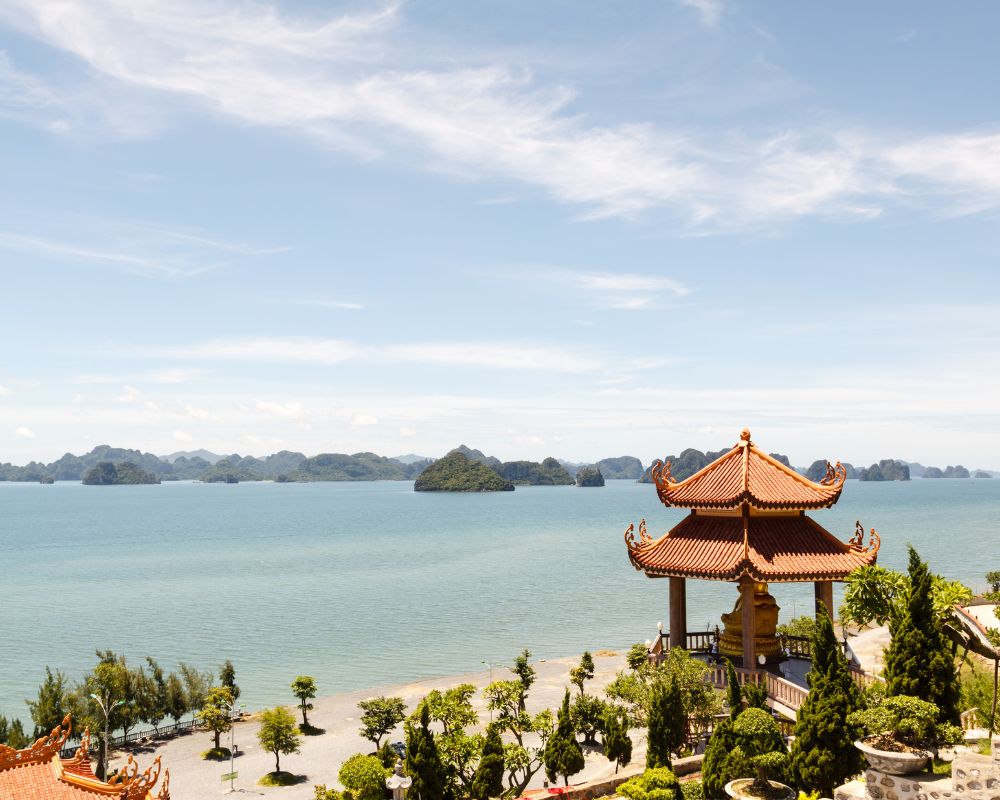 Ba Vang Pagoda in Quang Ninh