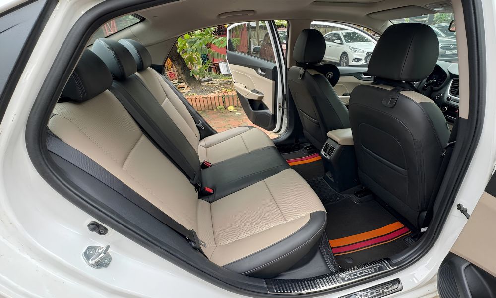 Interior-Hyundai-Accent