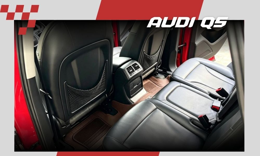 Backseat-of-Audi-Q5
