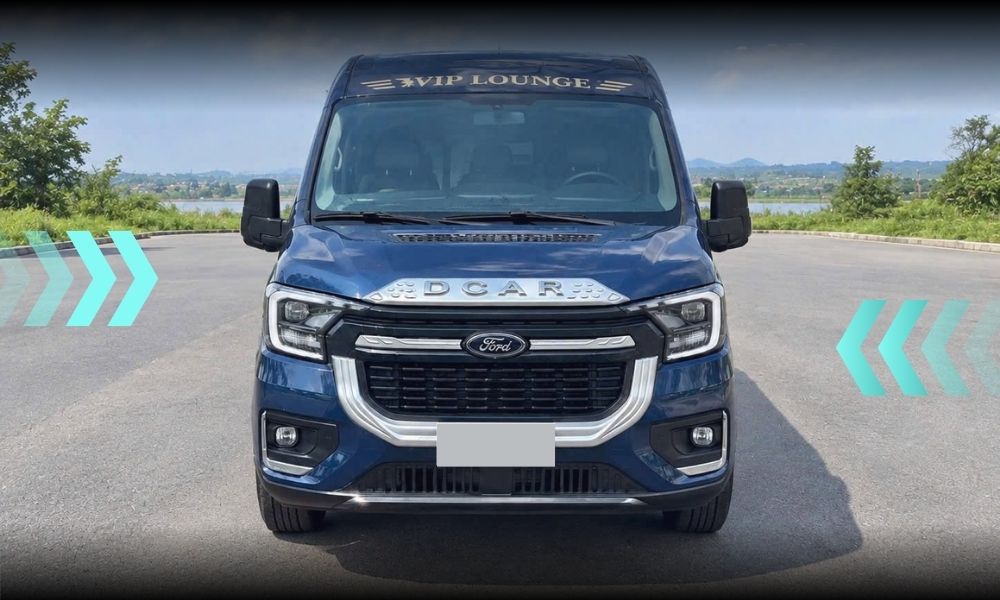 Blue-DCar-VIP-Lounge-9-Seat
