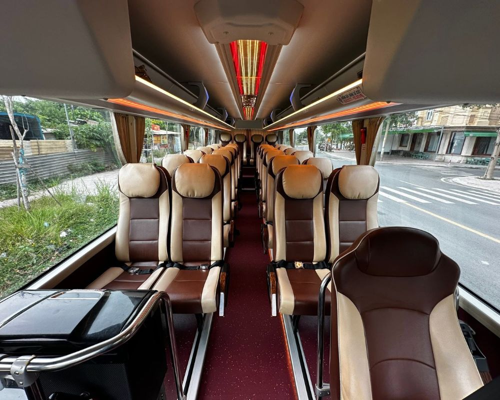 Interior-of-THACO-29-seat-bus