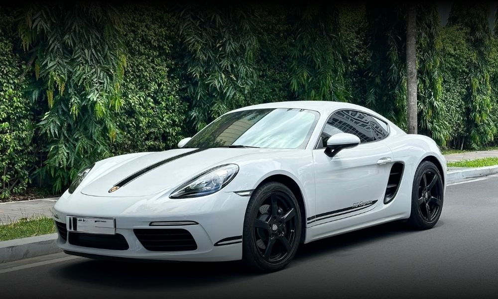 White-Porsche-Cayman