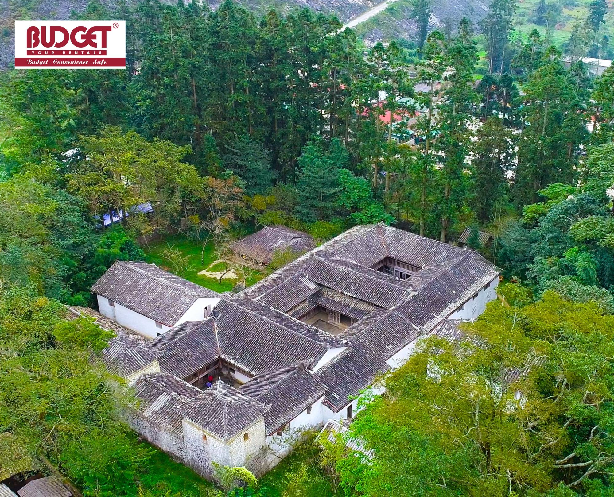 Ancient-architecture-of-the-King-of-the-Hmong-s-Palace-in-Sa-Phin-Ha-Giang
